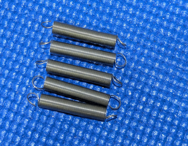 Flipper Replacement Spring 5 Pack - 000-SPR-0002-02